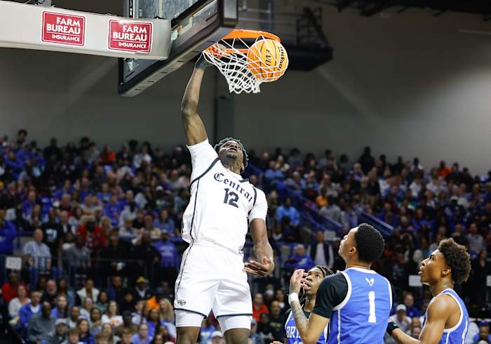 AAA Finals LR Central vs Bryant__00022